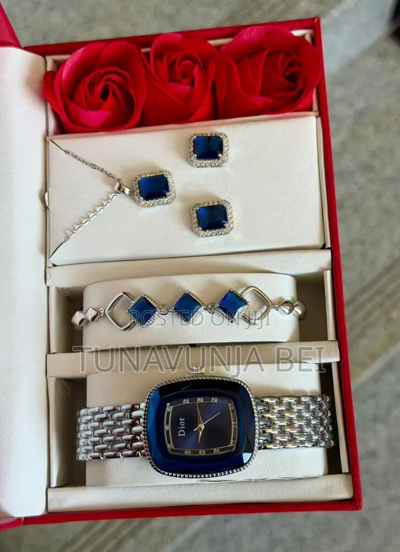 New Ladies Sets 