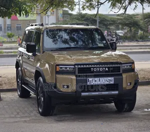 Toyota Land Cruiser Prado 2025 Green
