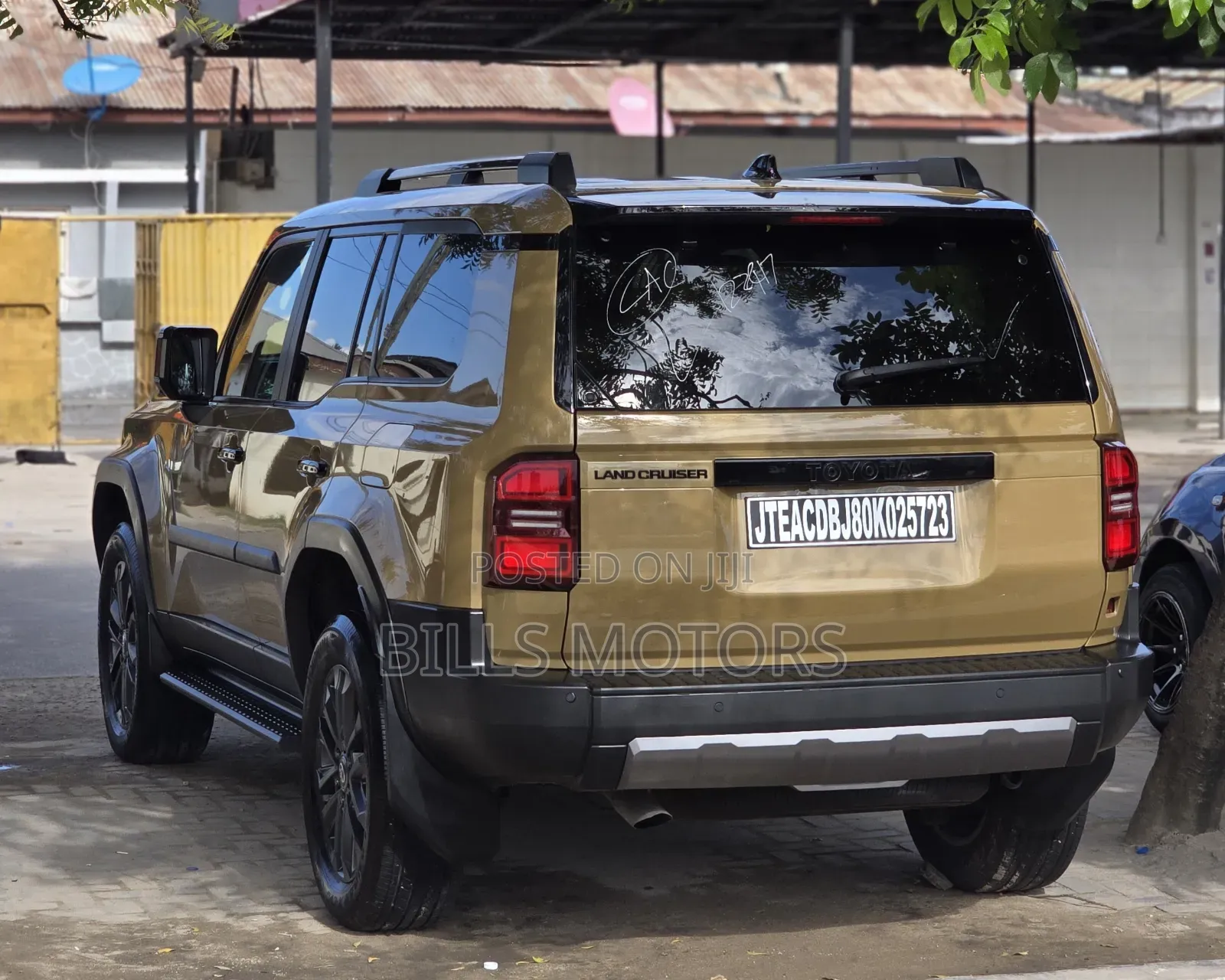 Toyota Land Cruiser Prado 2025 Green