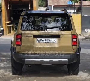 Toyota Land Cruiser Prado 2025 Green