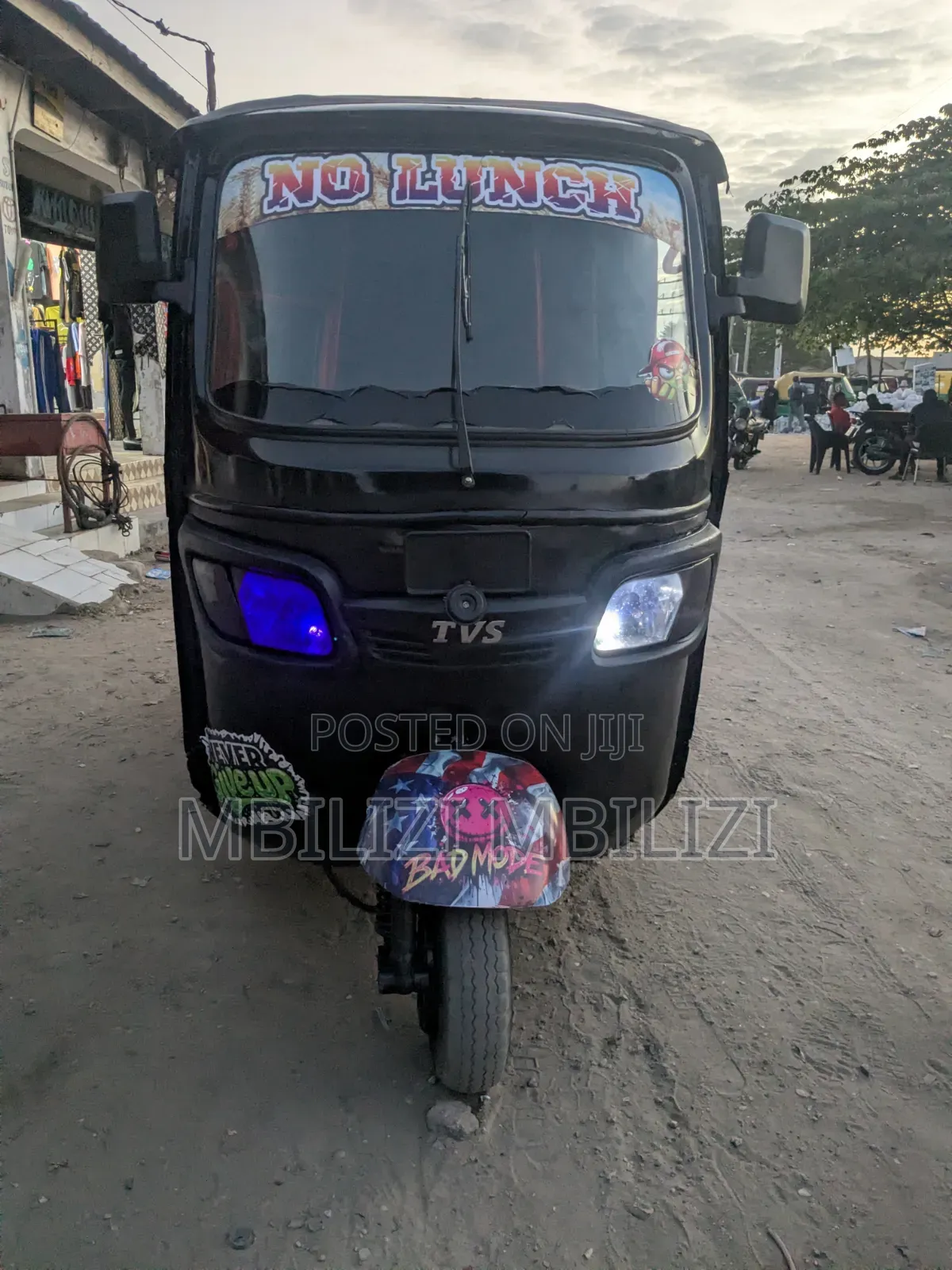 TVS King Deluxe Plus iTouch Start 2023 Black