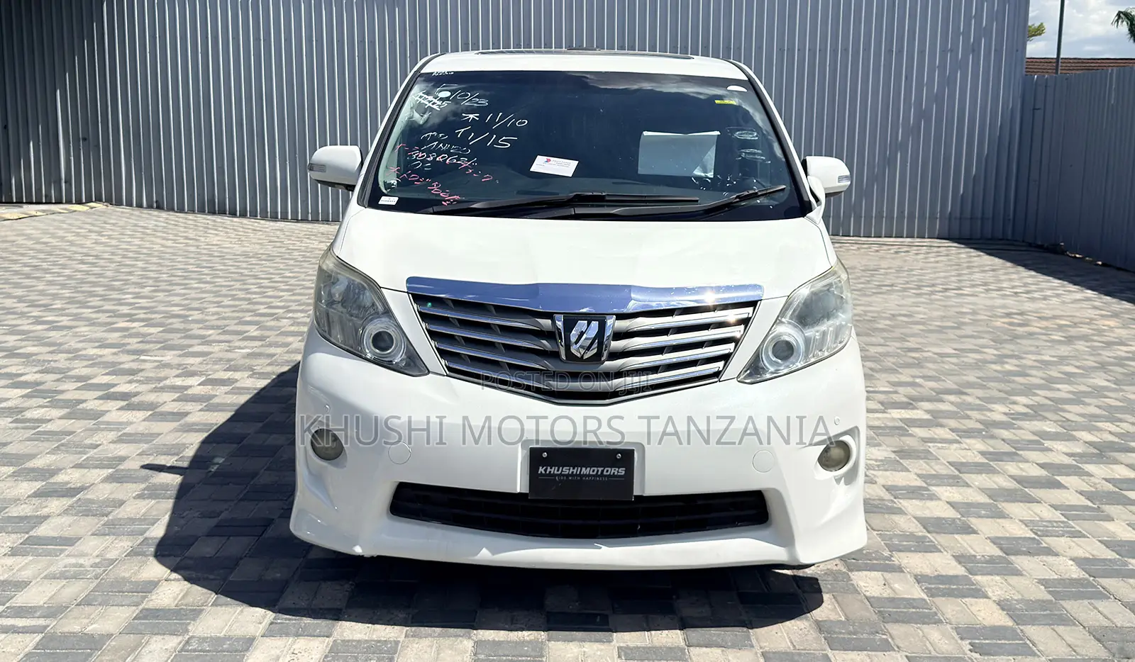 Toyota Alphard 2009 White