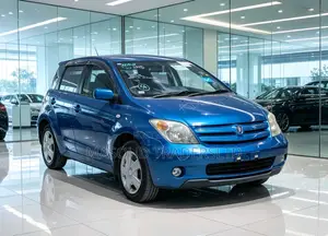 Toyota IST 2002 Blue