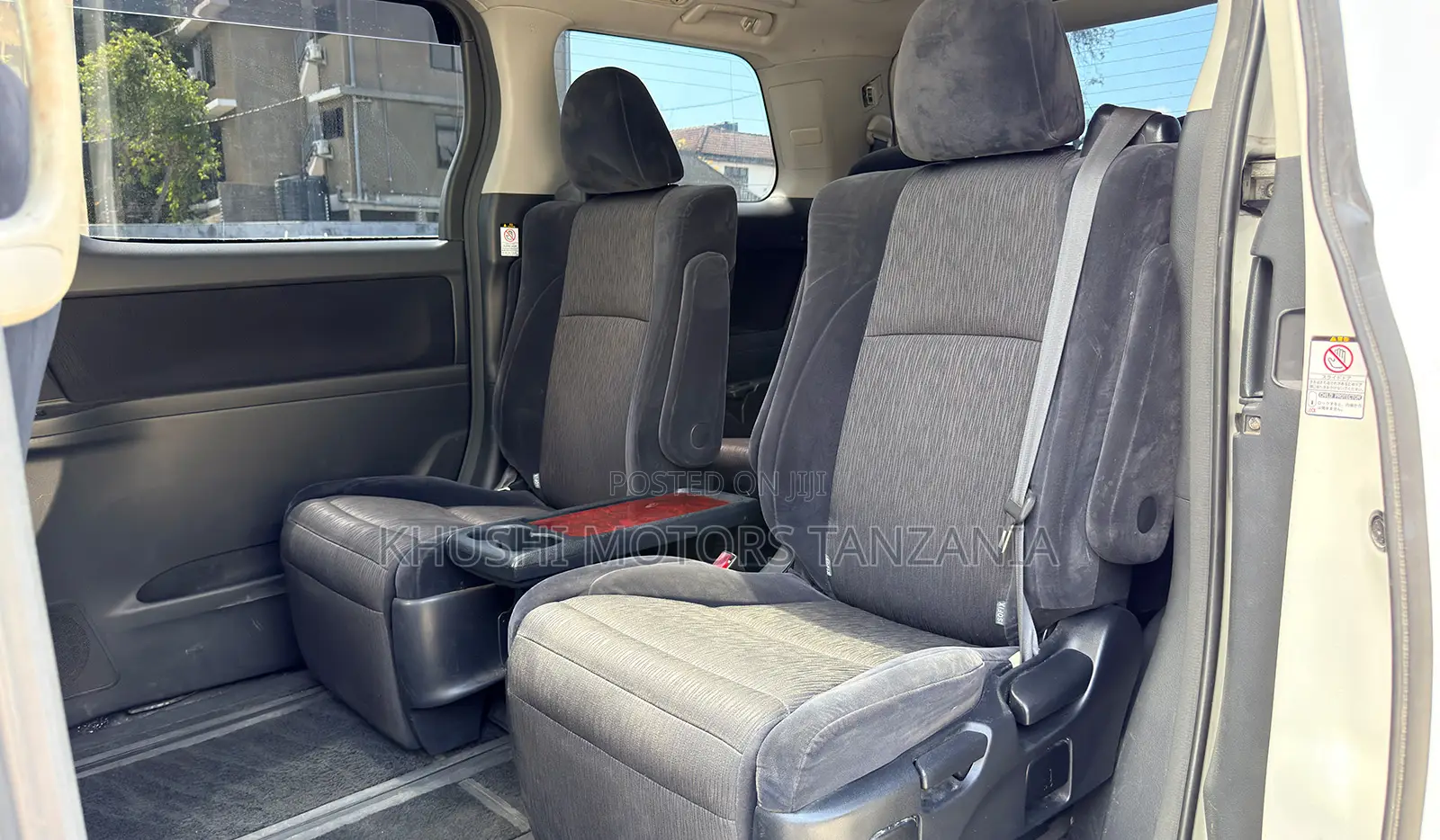 Toyota Alphard 2009 White