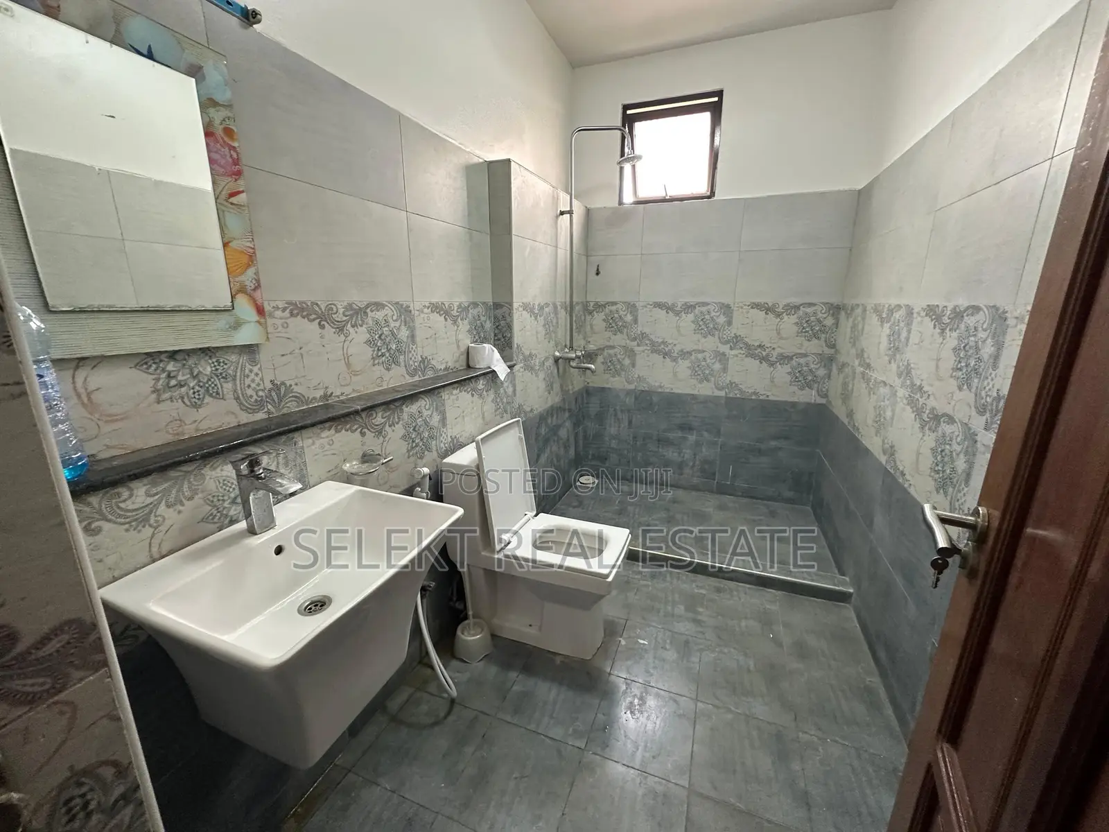 Furnished 3bdrm Apartment in Mikocheni, Magomeni for rent
