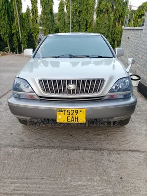 Toyota Harrier 2001 Silver