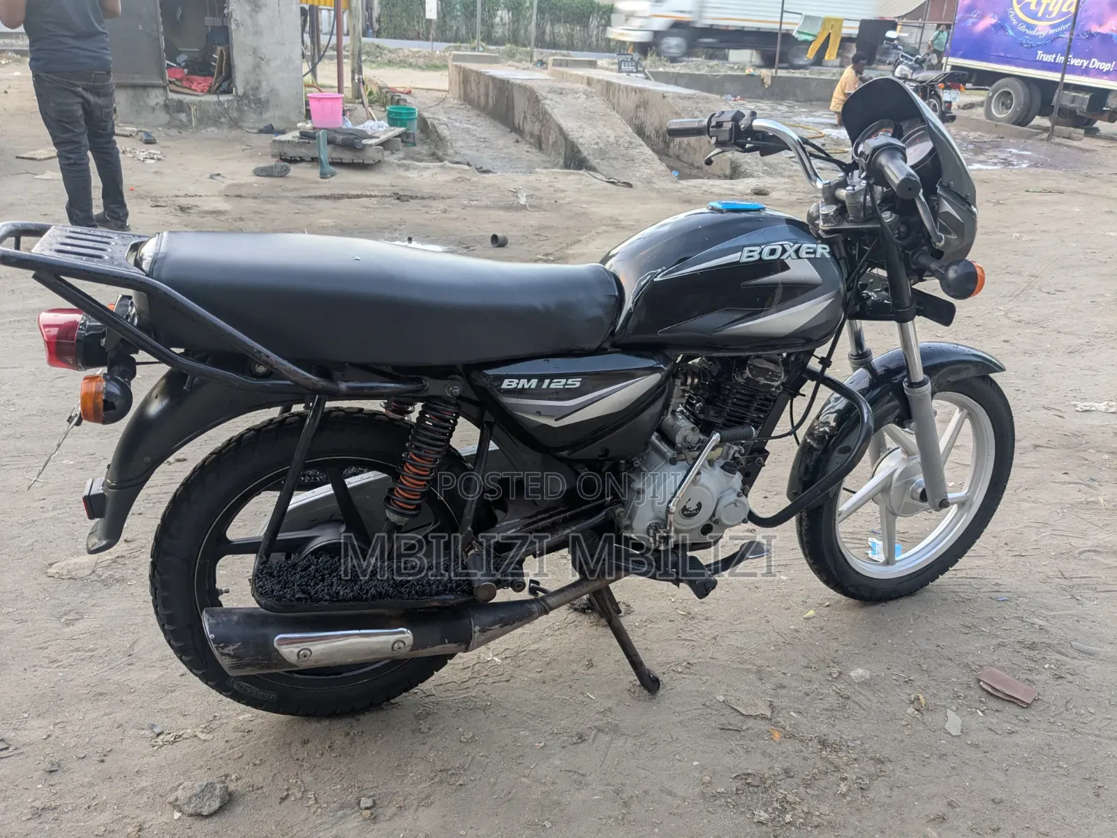Bajaj Boxer 125 2024 Black