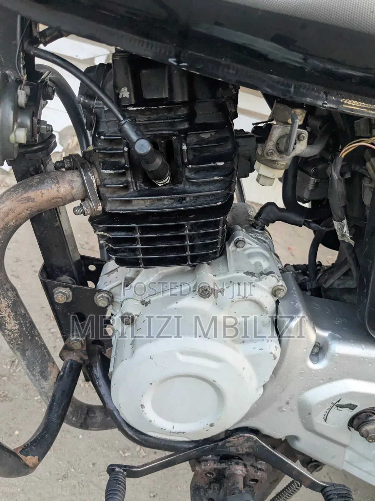 Bajaj Boxer 125 2024 Black