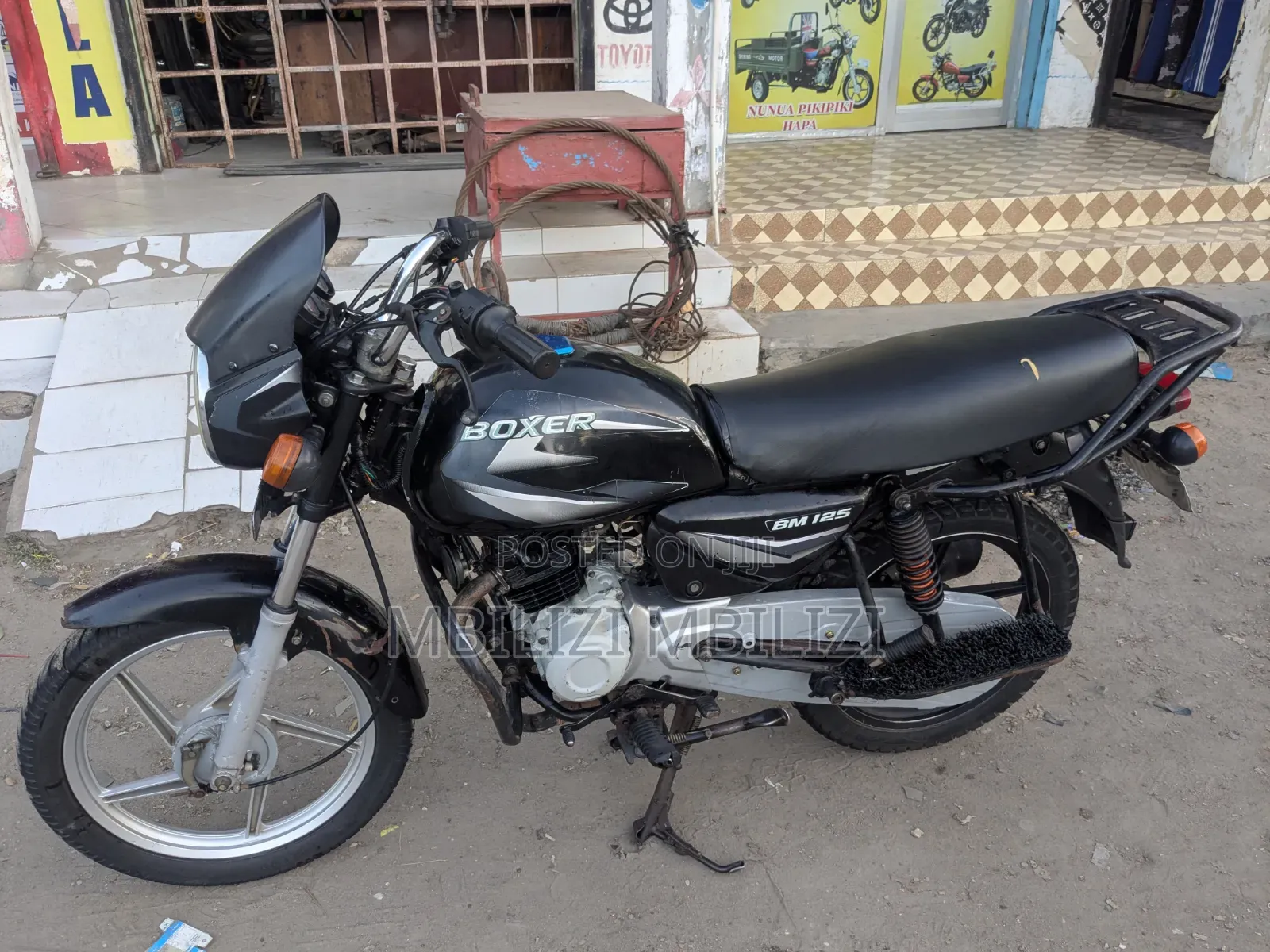 Bajaj Boxer 125 2024 Black