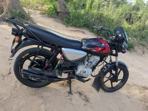 Bajaj Boxer X125 2025 Black
