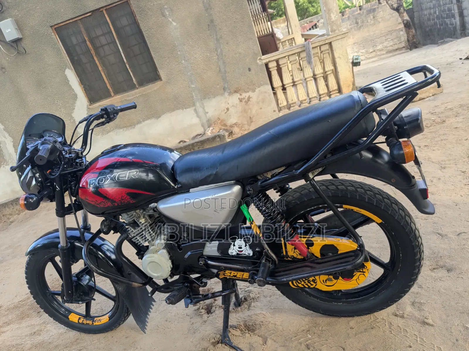 Bajaj Boxer X125 2025 Black