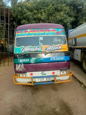 Mitsubishi Fuso Rosa 2004