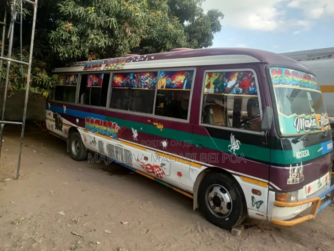 Mitsubishi Fuso Rosa 2004