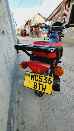 Bajaj Boxer X125 2023 Black