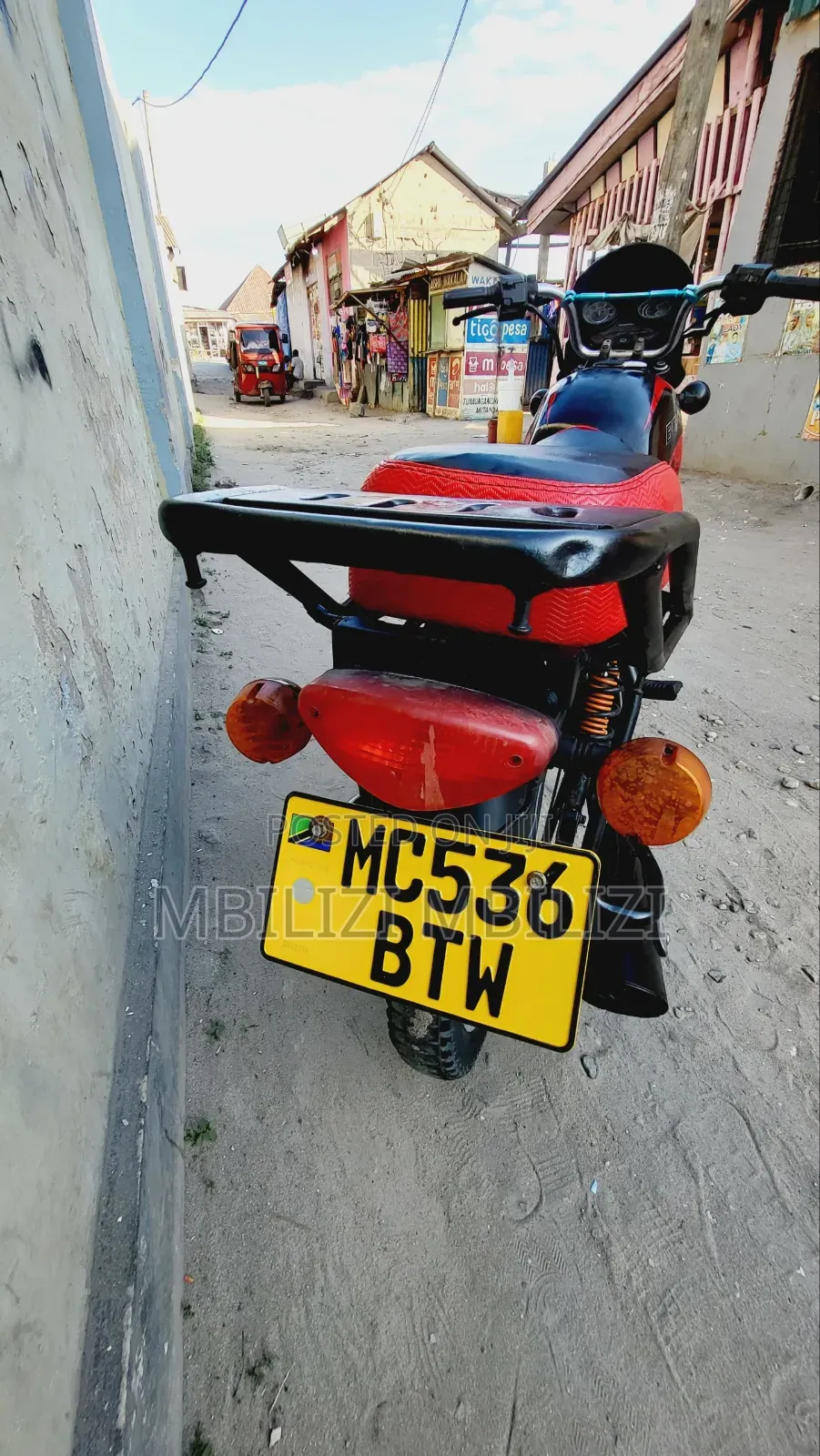 Bajaj Boxer X125 2023 Black