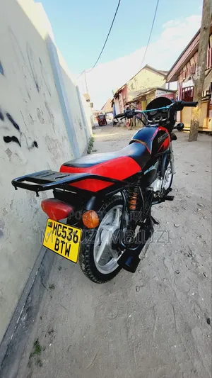 Bajaj Boxer X125 2023 Black