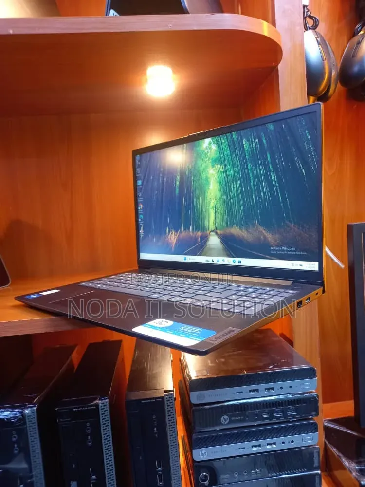 Laptop Lenovo V15 G4 8GB Intel Core i5 SSD 256GB