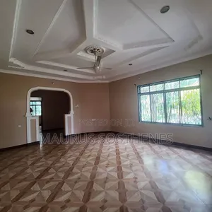 3bdrm House in Kivule Shule, Kitunda for sale