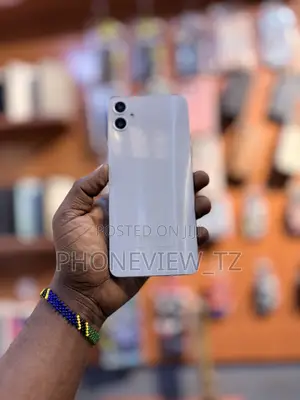 Samsung Galaxy A05 64 GB White