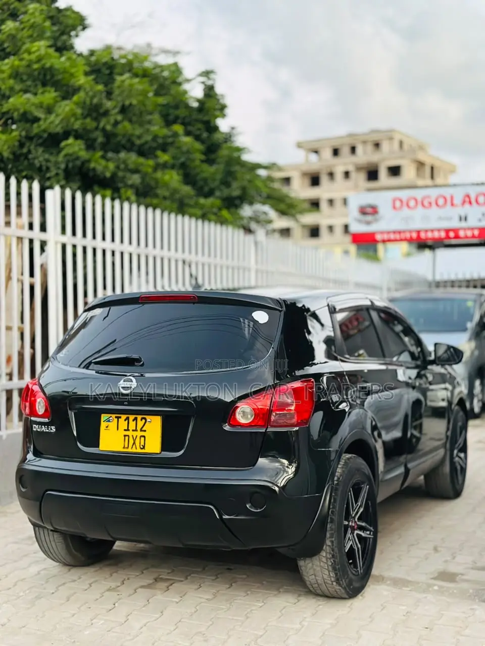Nissan Dualis 2010 Black