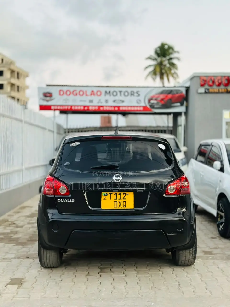 Nissan Dualis 2010 Black