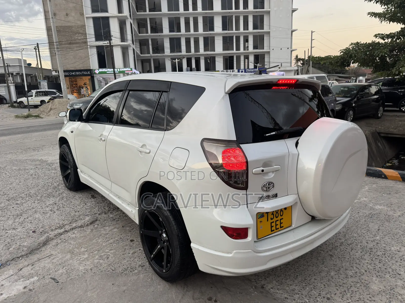 Toyota RAV4 1.8 2007 White