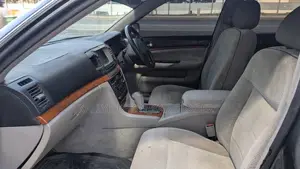 Toyota Mark II 2004 Gray