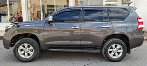 Toyota Land Cruiser Prado 2010 Gray
