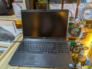 Laptop Dell Latitude 5500 16GB Intel Core i5 SSD 256GB