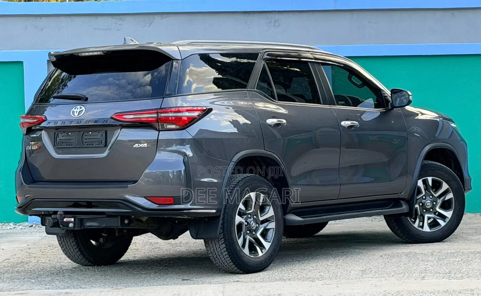Toyota Fortuner 2024 Gray