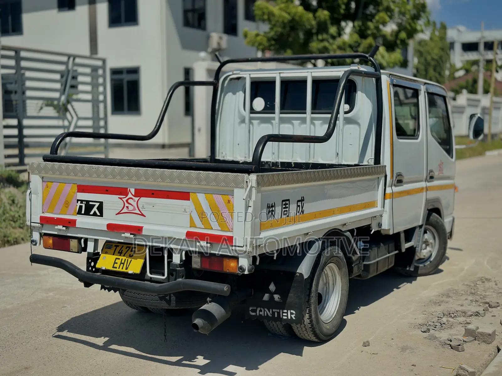 Mitsubishi Canter