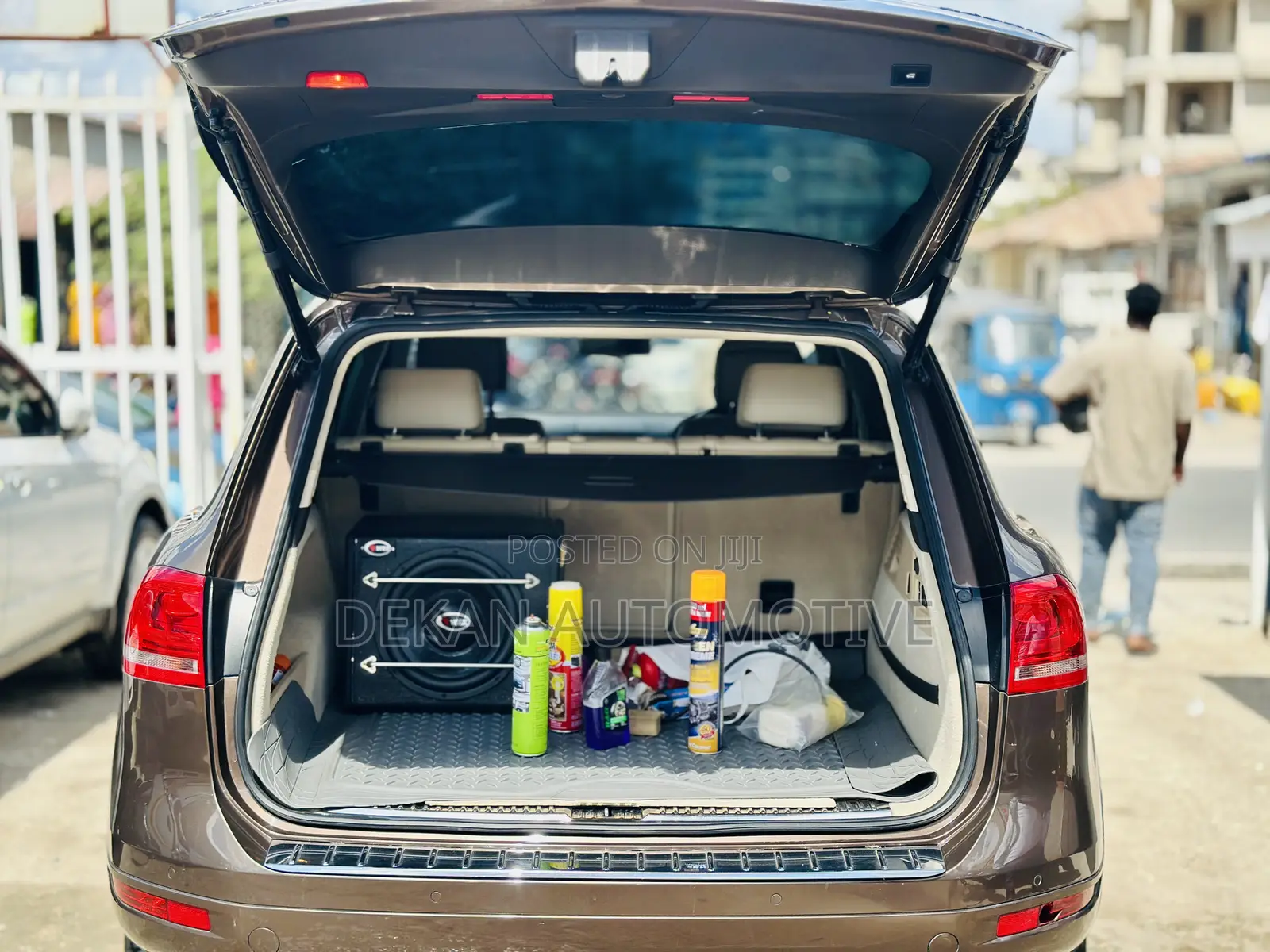 Volkswagen Touareg 2014 Beige