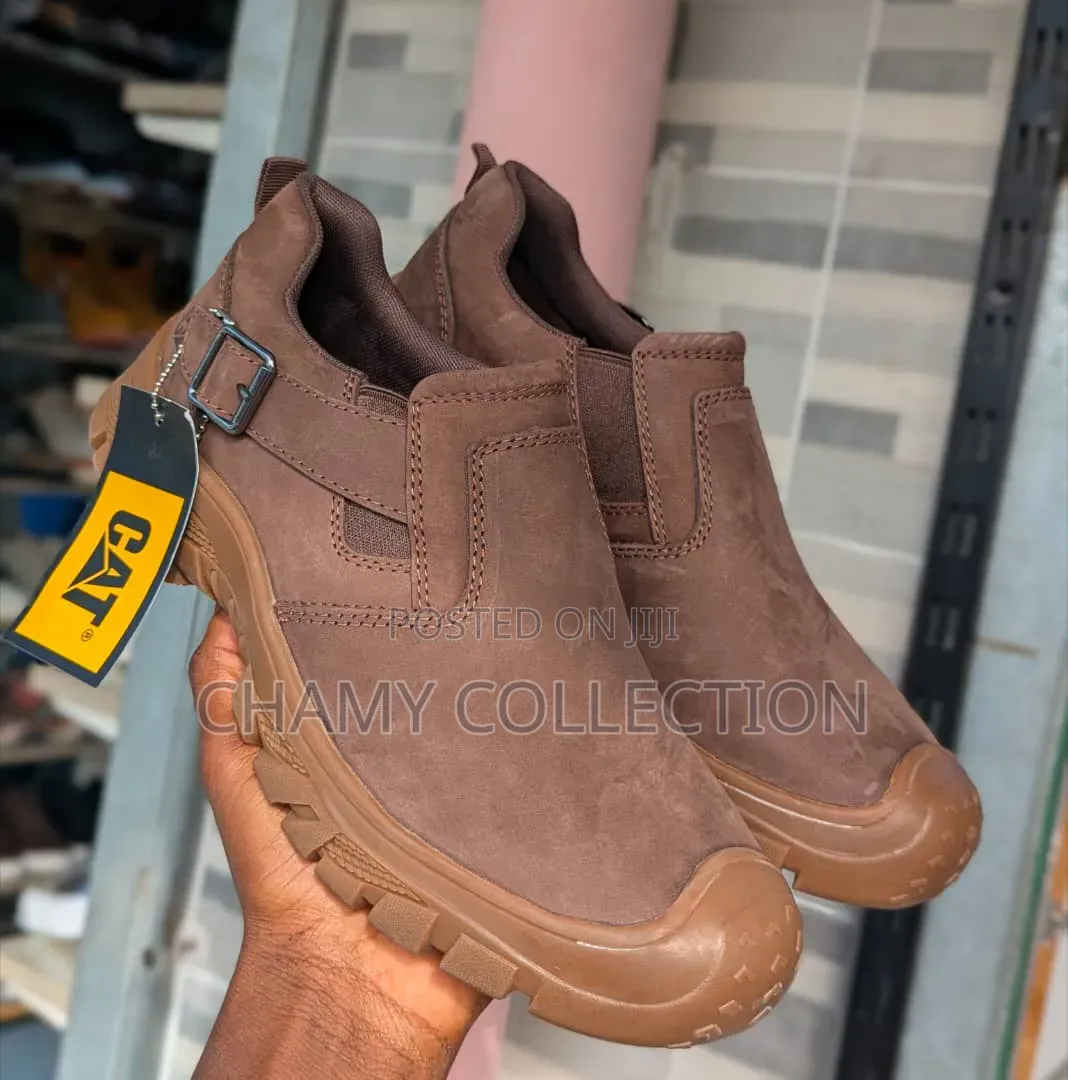 Leather Men's Shoes /Viatu Vya Kiume