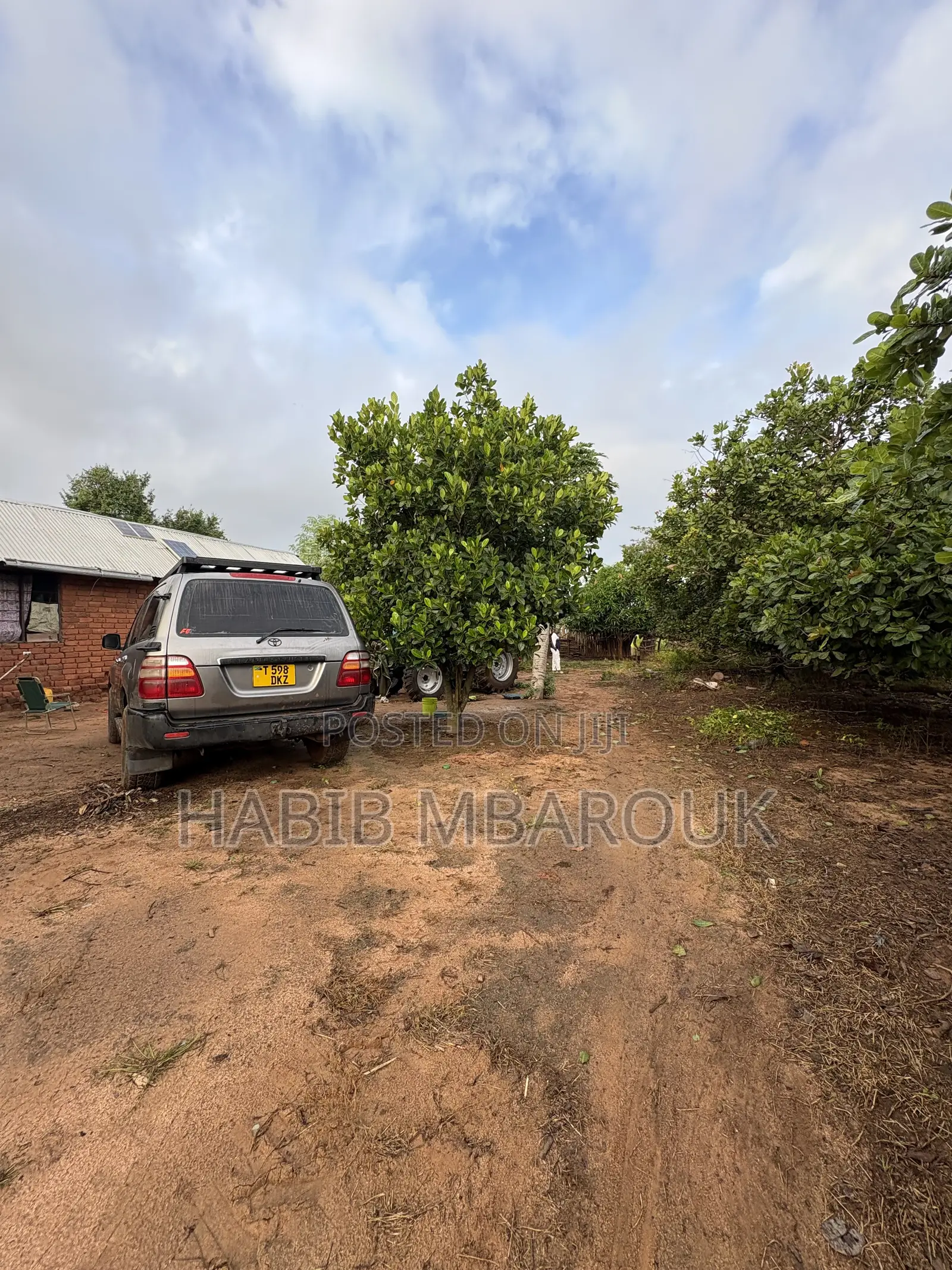 Toyota Land Cruiser HDJ 100 2002 Black