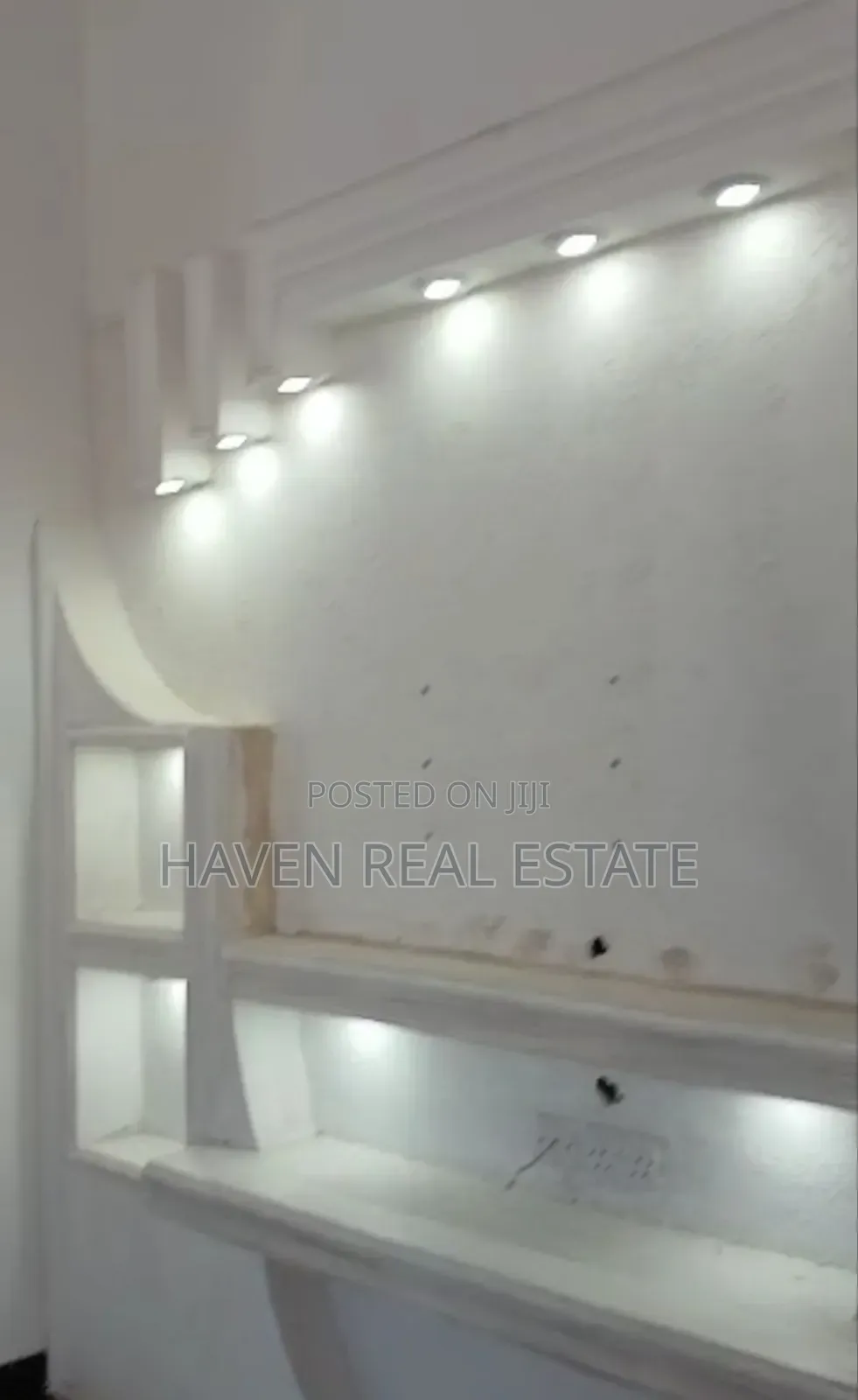 4bdrm House in Mjini for rent