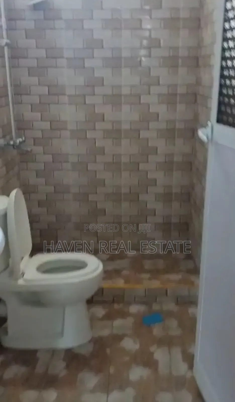 4bdrm House in Mjini for rent