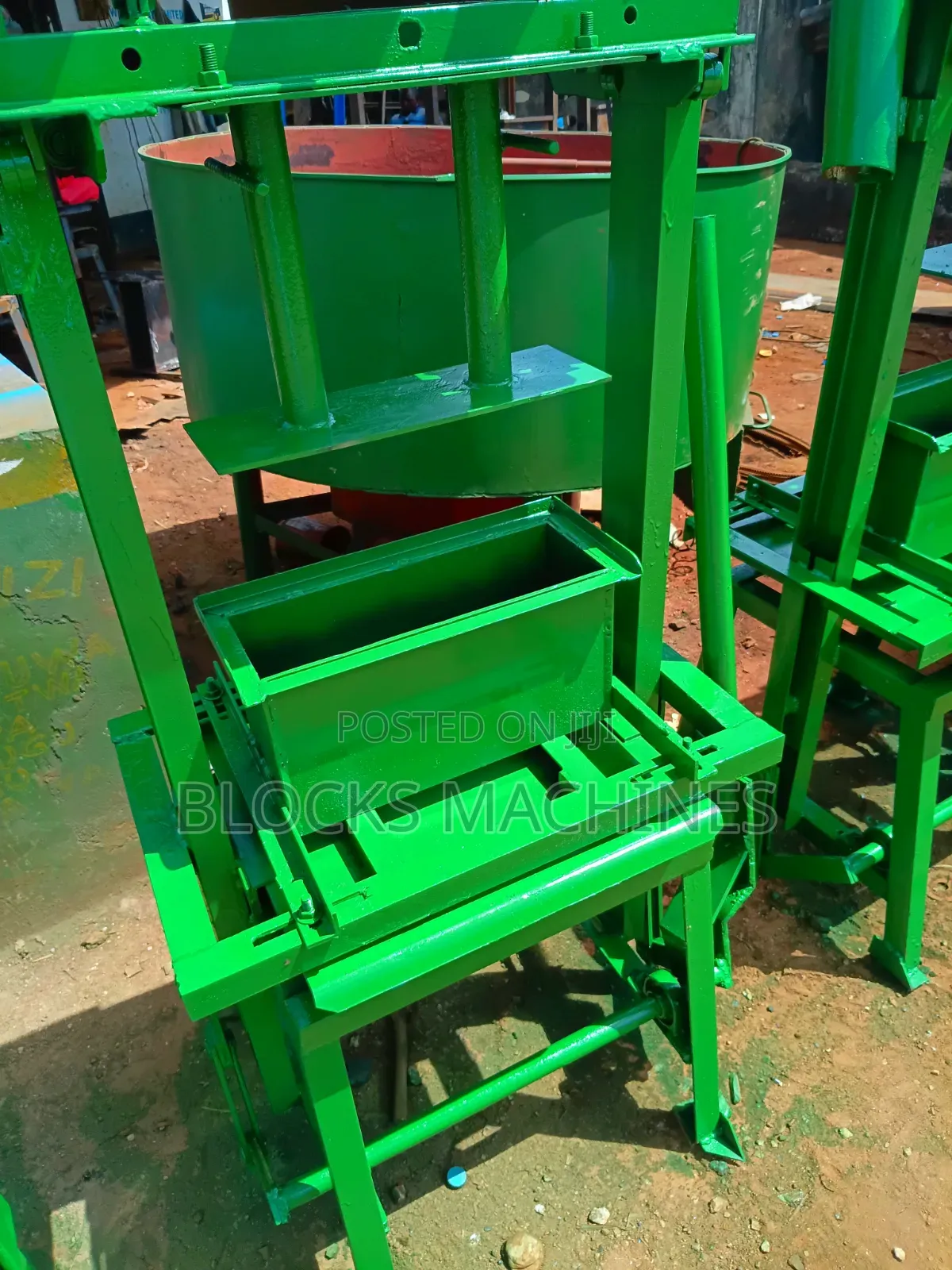 Vibrated Block Machine