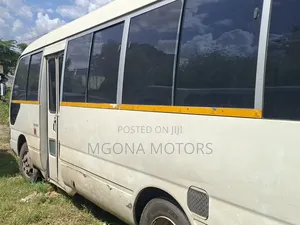 Toyota Coaster 2006 White