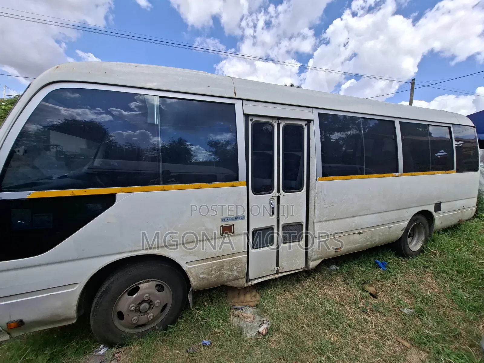 Toyota Coaster 2006 White