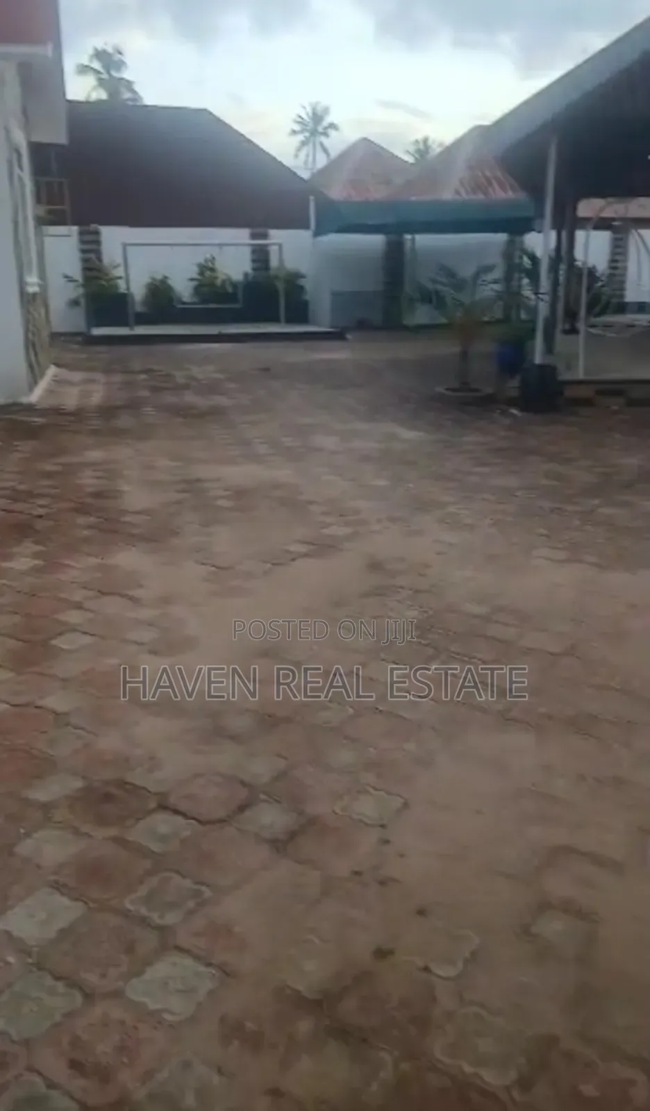 4bdrm House in Mjini for rent