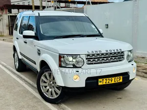 Land Rover Discovery 2013 Pearl