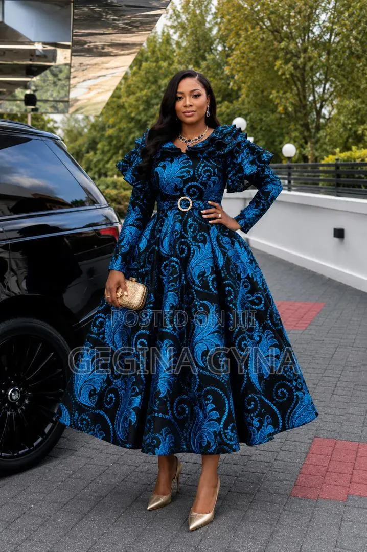 Elegant Dress Available Karibuni Sanaa