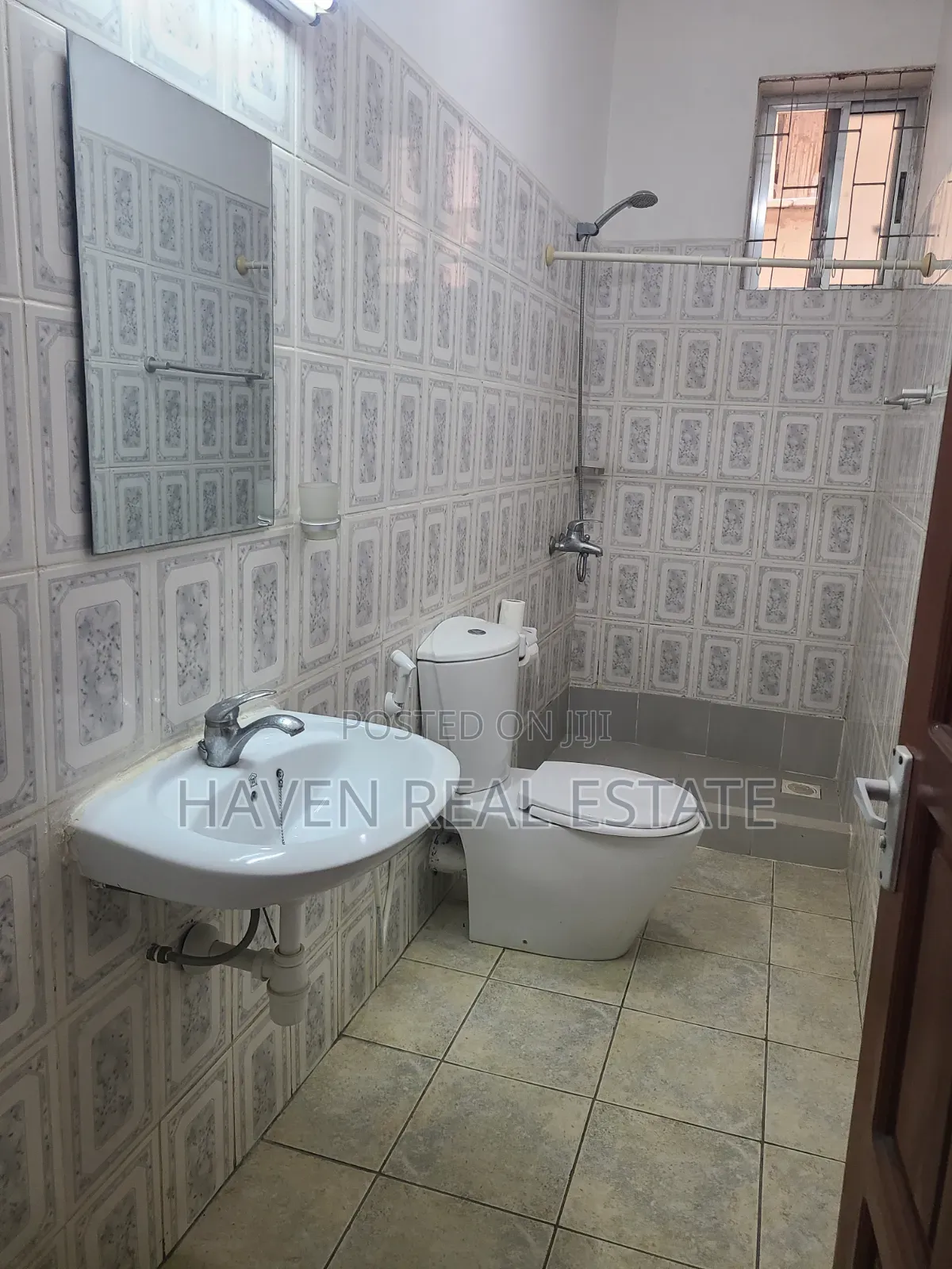Furnished 2bdrm Apartment in Msasani for rent