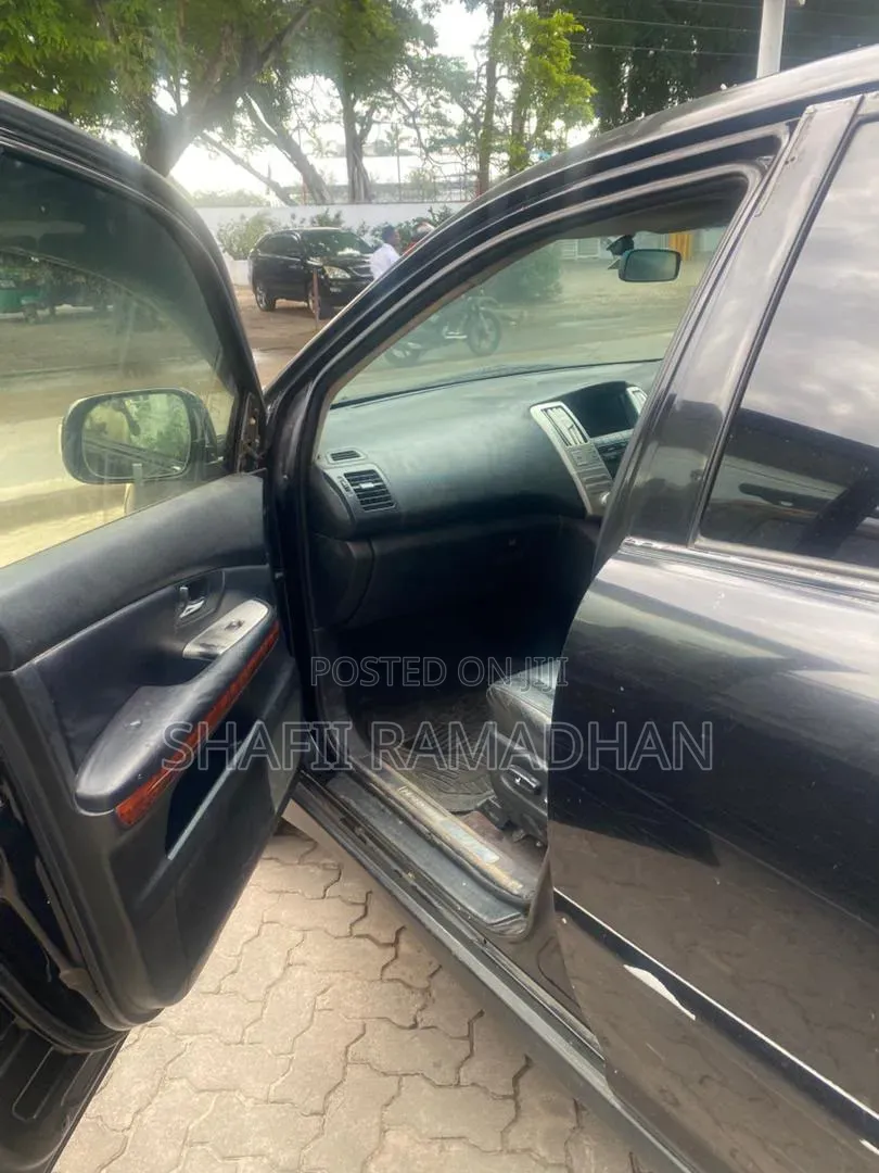 Toyota Harrier 2011 Black