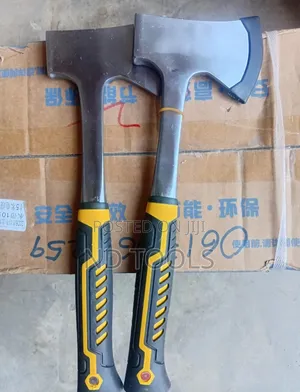 Pic Axe / Digging Pick/Mining Pick