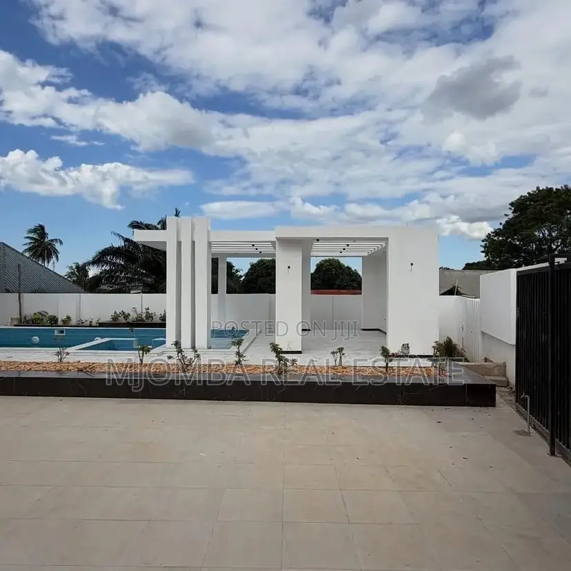 Furnished 4bdrm Bungalow in Goba for sale