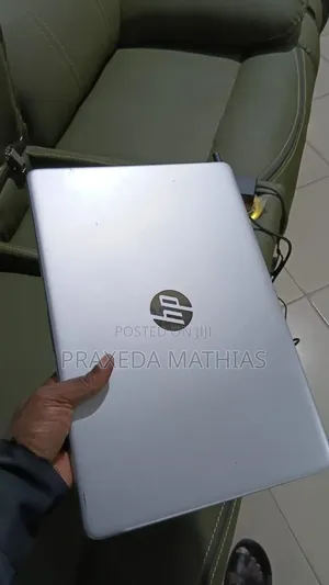 Laptop HP 250 G8 8GB Intel Core i7 SSD 512GB