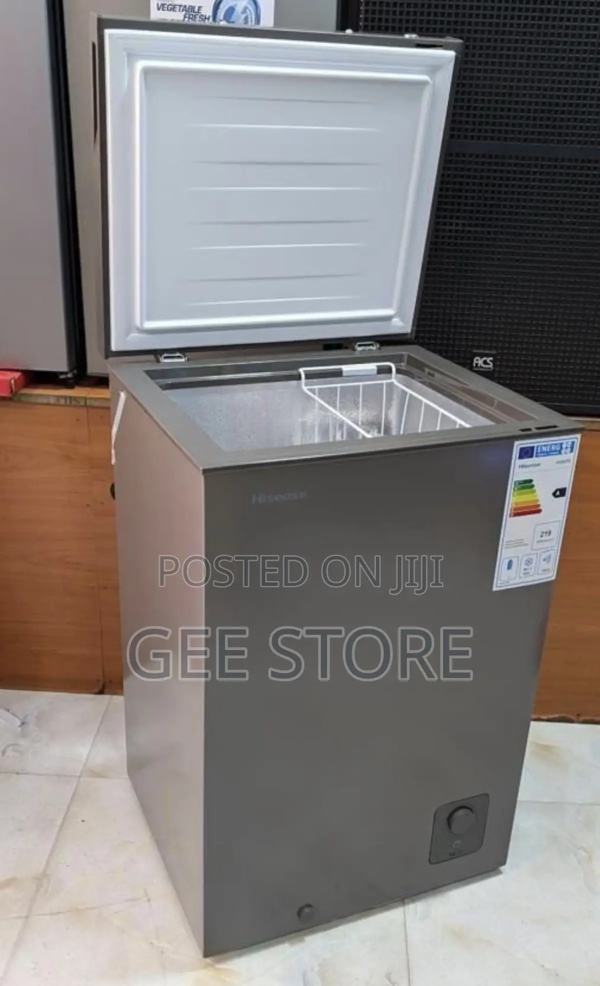 *Hisense Freezer H135cfs(100l) P