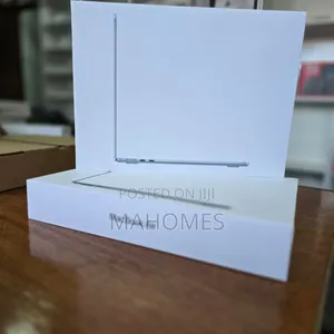 New Laptop Apple MacBook Air 2026 M5 16GB Apple M5 SSD 512GB