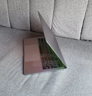 Laptop Apple MacBook Pro 2019 16GB Intel Core i5 SSD 512GB